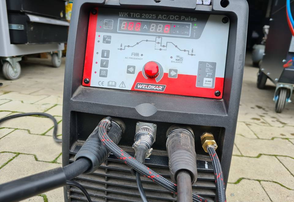 Spawarka Tig WELDKAR WK 2025 AC/DC Puls, 200A - Schweissgeräte: das Bild 1 Spawarka Tig WELDKAR WK 2025 AC/DC Puls, 200A - Schweissgeräte: das Bild 1