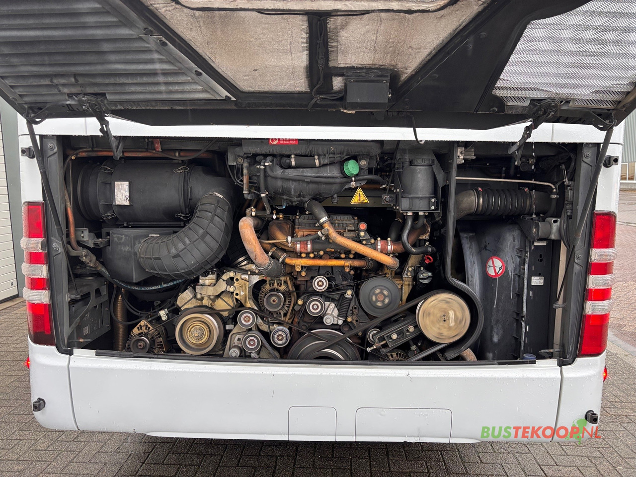 Reisebus Mercedes TOURISMO RHD-M/2A: das Bild 19 Reisebus Mercedes TOURISMO RHD-M/2A: das Bild 19