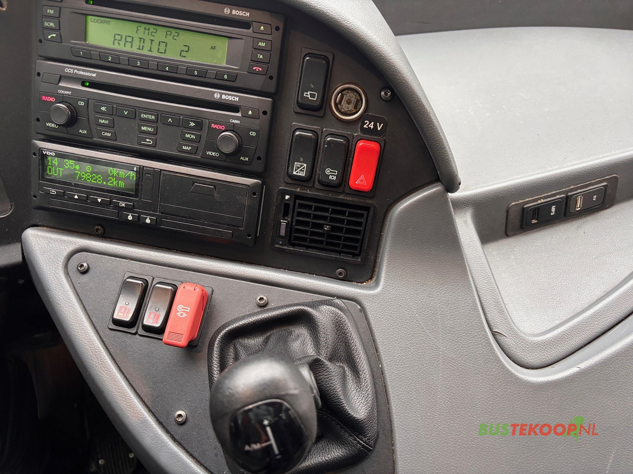 Reisebus Mercedes TOURISMO RHD-M/2A: das Bild 17 Reisebus Mercedes TOURISMO RHD-M/2A: das Bild 17