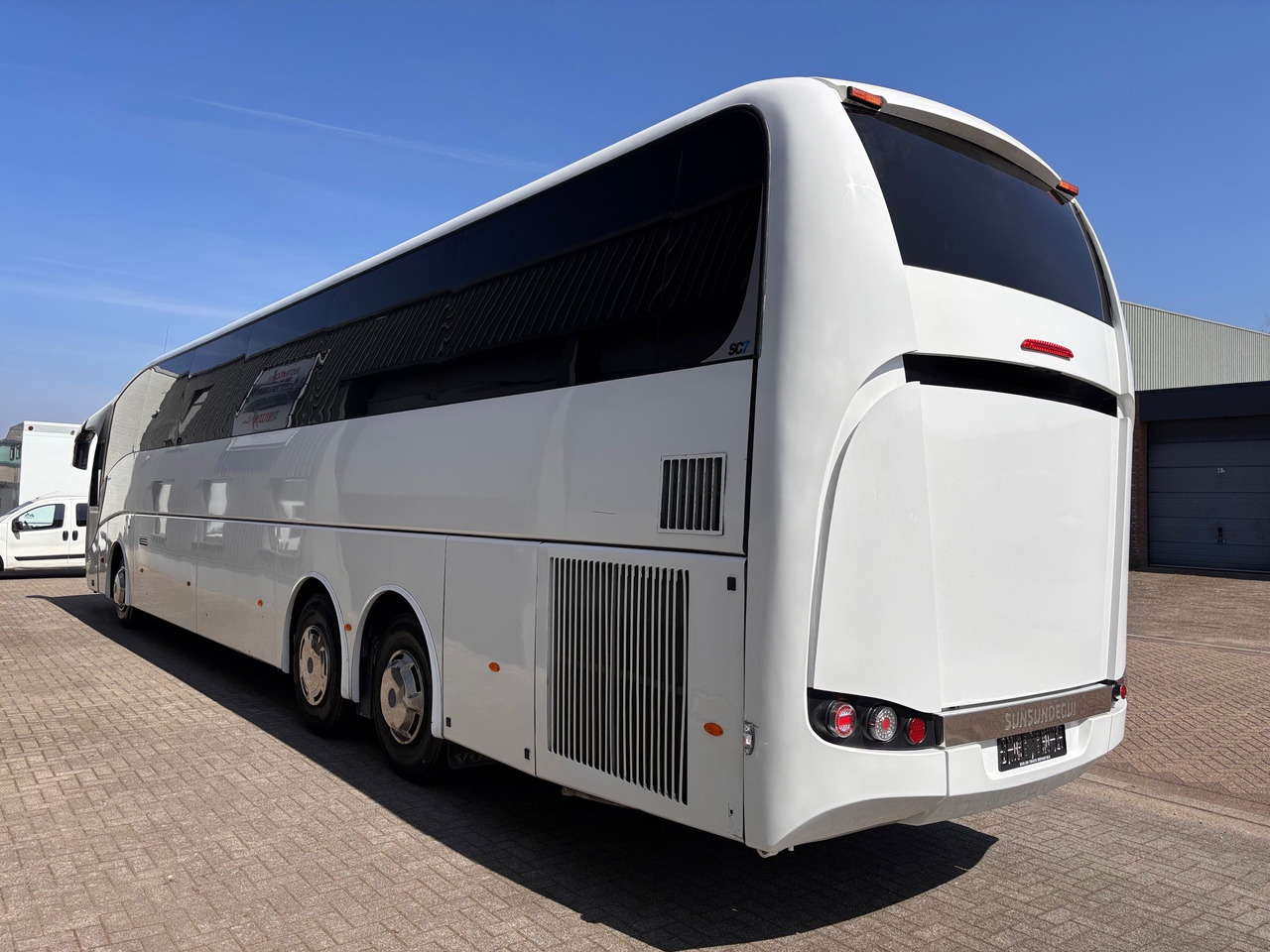 Volvo B11R SUNSUNDEGUI SC7, Euro 6. - Reisebus: das Bild 4 Volvo B11R SUNSUNDEGUI SC7, Euro 6. - Reisebus: das Bild 4