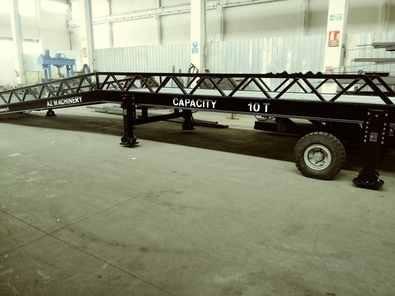 AZ RAMP STAR-10-XL mobile loading ramp - Verladerampe: das Bild 4 AZ RAMP STAR-10-XL mobile loading ramp - Verladerampe: das Bild 4