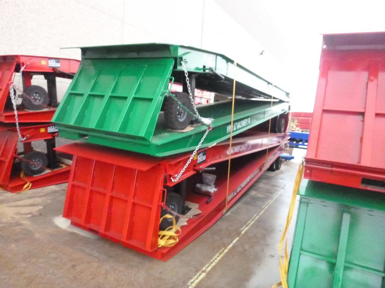 **RENTAL** Large Mobile dock ramp, uncouplable AZ RAMP - KING VERSION, BIG FOOT LLO 20 T - Verladerampe: das Bild 5 **RENTAL** Large Mobile dock ramp, uncouplable AZ RAMP - KING VERSION, BIG FOOT LLO 20 T - Verladerampe: das Bild 5