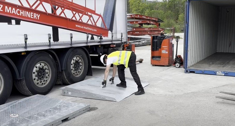 Verladerampe, Zustand - NEU container Ramp. AZ RAMP - HCNN-08 INOX. 8 000 Kg: das Bild 5