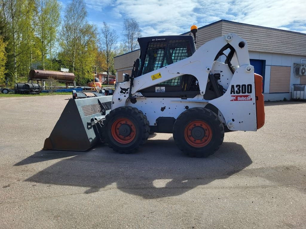 Bobcat A 300 - Kompaktlader: das Bild 2 Bobcat A 300 - Kompaktlader: das Bild 2