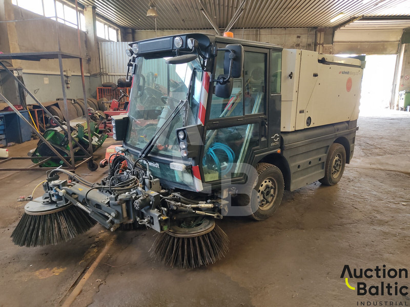 Aebi Schmitd eSwingo 200+ - Kehrmaschine: das Bild 2 Aebi Schmitd eSwingo 200+ - Kehrmaschine: das Bild 2