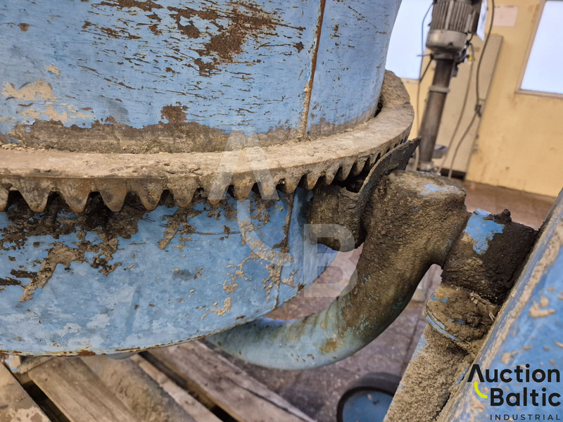 Agro-Wikt BWA 200 - Betonmischer: das Bild 5 Agro-Wikt BWA 200 - Betonmischer: das Bild 5