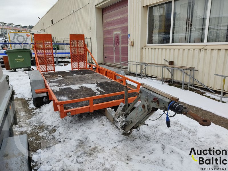 Bazaltas 3 - Pritschenanhänger/ Plattformanhänger: das Bild 2 Bazaltas 3 - Pritschenanhänger/ Plattformanhänger: das Bild 2