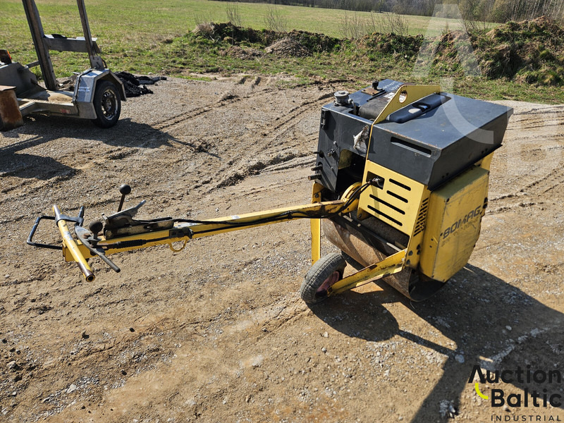 Bomag BW 71EHB-2 - Walzen: das Bild 2 Bomag BW 71EHB-2 - Walzen: das Bild 2