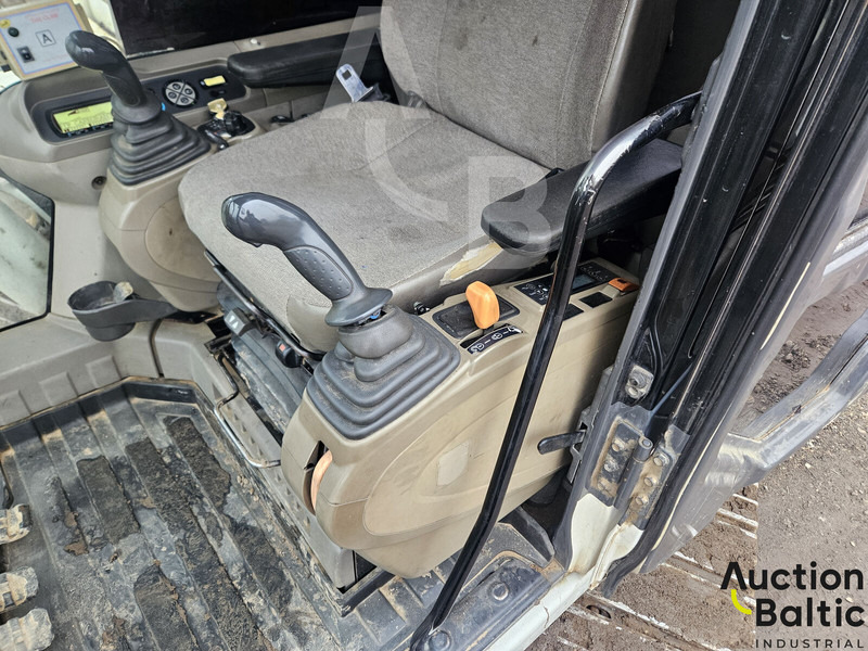 Kettenbagger Case CX 210 B: das Bild 8