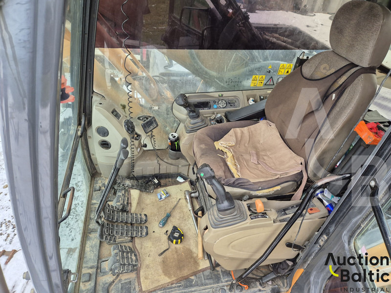 Case CX 210 B - Kettenbagger: das Bild 5 Case CX 210 B - Kettenbagger: das Bild 5