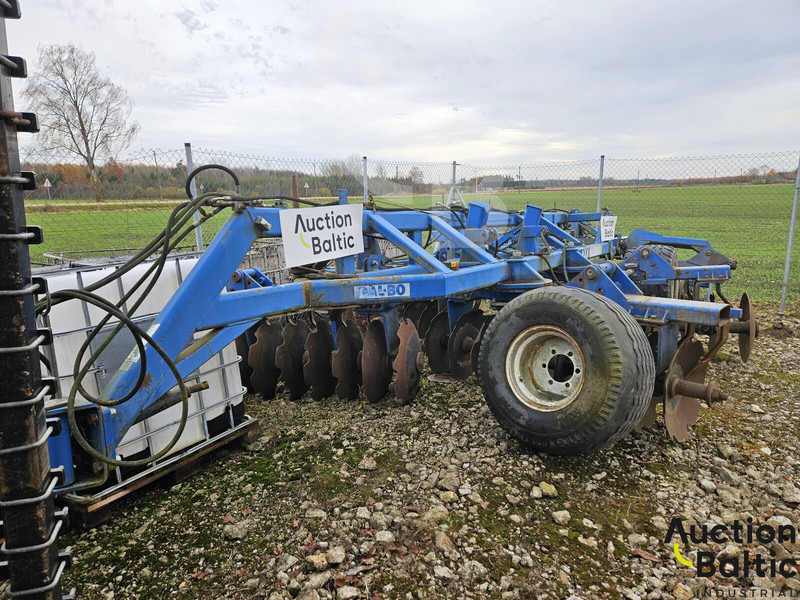 Dal-Bo AXH 600 - Scheibenegge: das Bild 1 Dal-Bo AXH 600 - Scheibenegge: das Bild 1