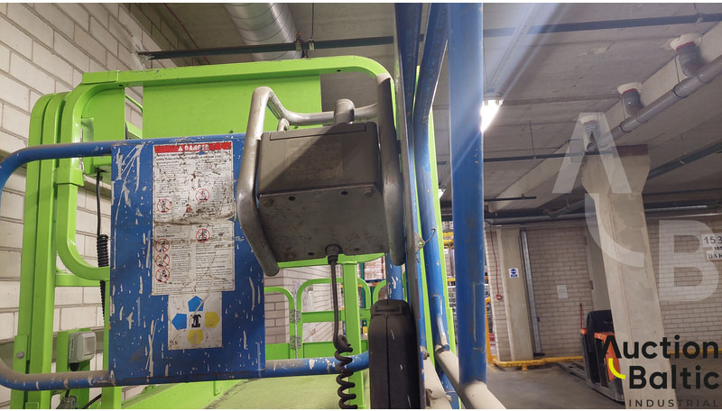 Genie GS 2646 - Scherenbühne: das Bild 5 Genie GS 2646 - Scherenbühne: das Bild 5