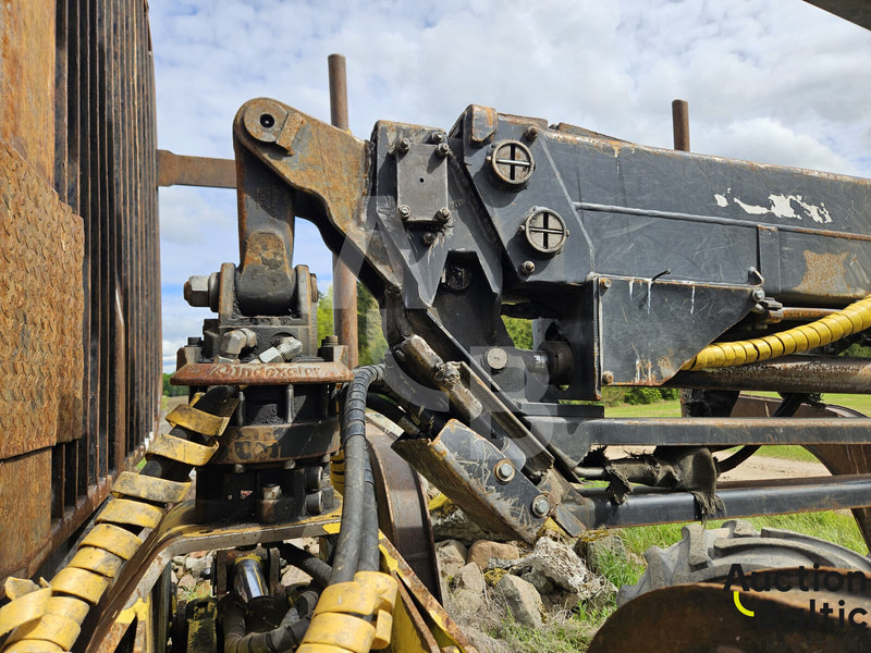Rückewagen John Deere 1010 E: das Bild 16