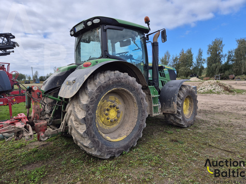 John Deere 6210 R - Traktor: das Bild 5 John Deere 6210 R - Traktor: das Bild 5