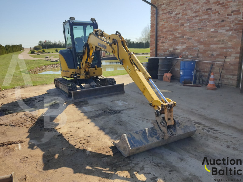 Komatsu PC35MR-5 - Minibagger: das Bild 2 Komatsu PC35MR-5 - Minibagger: das Bild 2