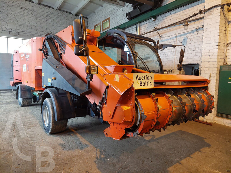 Kuhn SPW 14 Compact - Fütterungstechnik: das Bild 1 Kuhn SPW 14 Compact - Fütterungstechnik: das Bild 1
