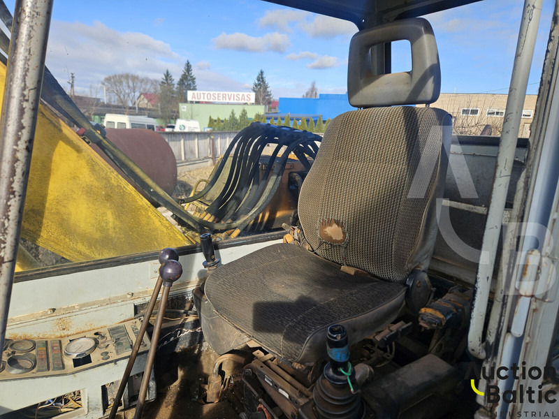 Liebherr R 902 - Kettenbagger: das Bild 5 Liebherr R 902 - Kettenbagger: das Bild 5