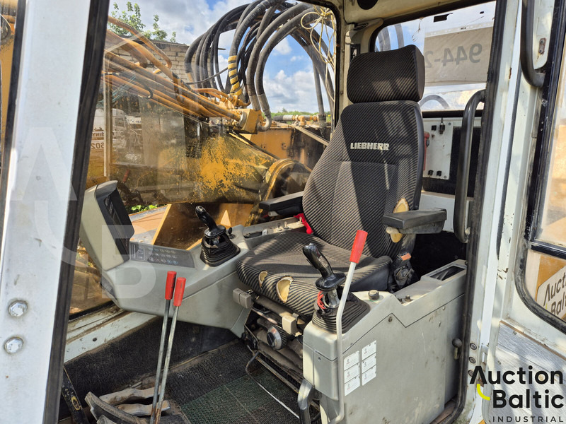 Liebherr R 944 Litronic - Kettenbagger: das Bild 5 Liebherr R 944 Litronic - Kettenbagger: das Bild 5