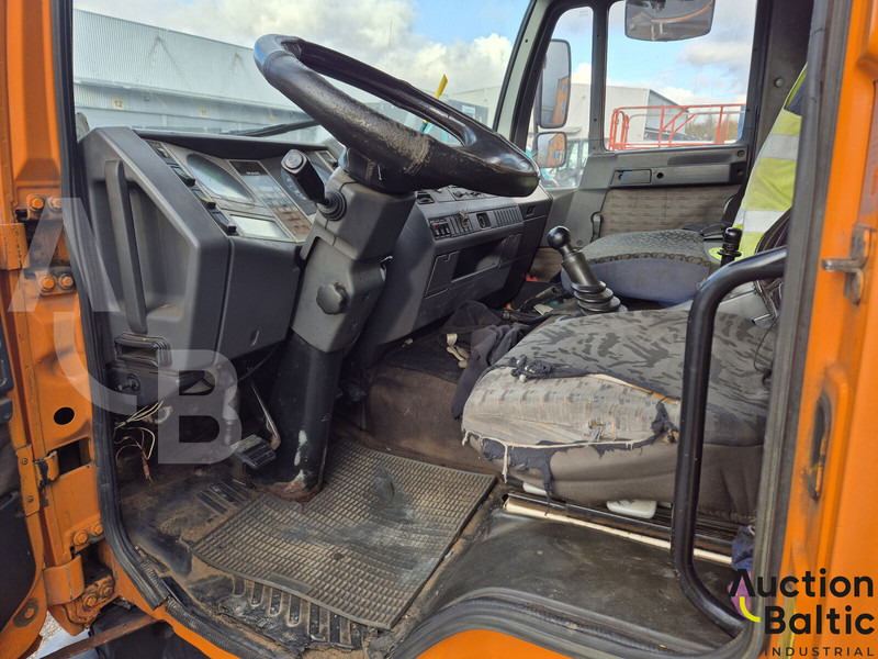 MAN 10.153 - Abschleppwagen: das Bild 5 MAN 10.153 - Abschleppwagen: das Bild 5