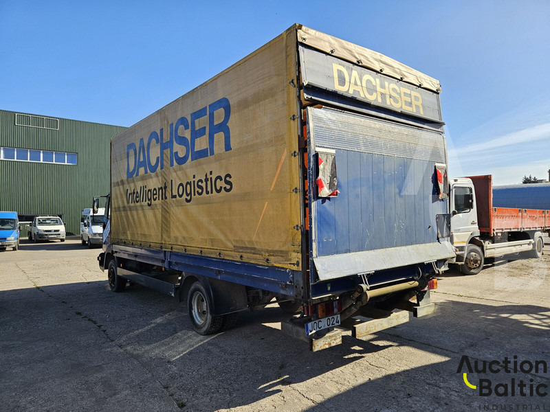 MAN 8.180 - Plane LKW: das Bild 3 MAN 8.180 - Plane LKW: das Bild 3