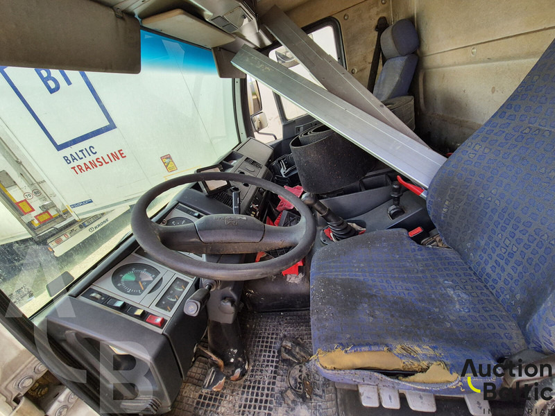MAN LE12.180 - Koffer LKW: das Bild 3 MAN LE12.180 - Koffer LKW: das Bild 3