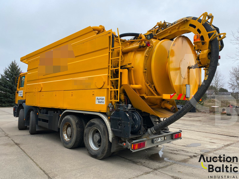 MAN T46 - Saug-/ Spülfahrzeug: das Bild 3 MAN T46 - Saug-/ Spülfahrzeug: das Bild 3