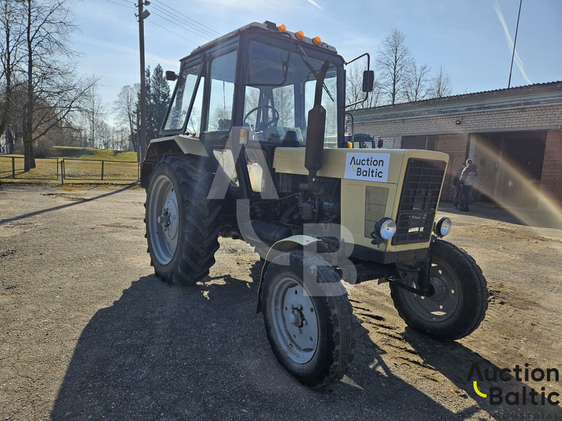 MTZ 82UK - Traktor: das Bild 2 MTZ 82UK - Traktor: das Bild 2