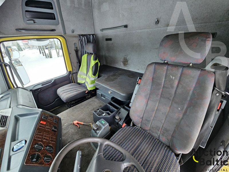 Mercedes-Benz 1831 - Kipper: das Bild 5 Mercedes-Benz 1831 - Kipper: das Bild 5