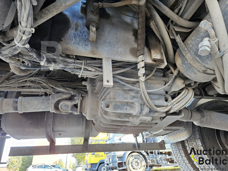 Kipper, Autokran Mercedes-Benz Actros 1844: das Bild 11