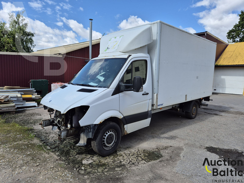 Mercedes-Benz Sprinter - Koffer Transporter: das Bild 1 Mercedes-Benz Sprinter - Koffer Transporter: das Bild 1