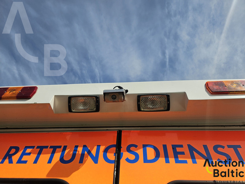 Krankenwagen Mercedes-Benz Sprinter: das Bild 20