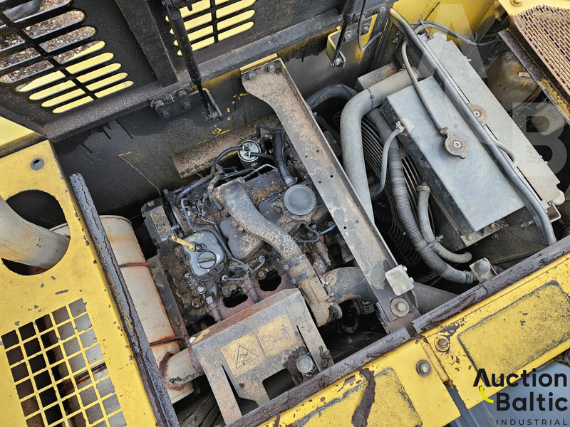 Kettenbagger New Holland E 145: das Bild 14
