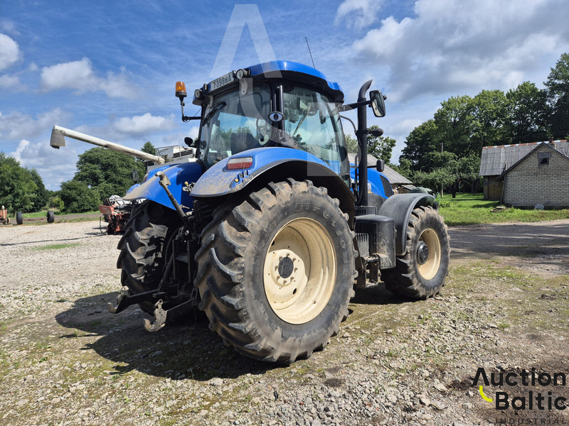 New Holland T 7.210 - Traktor: das Bild 5 New Holland T 7.210 - Traktor: das Bild 5