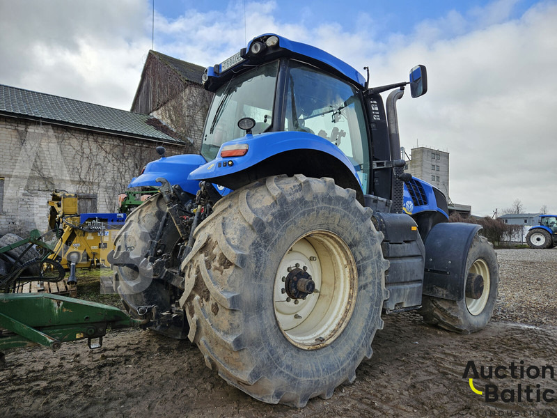 New Holland T 8.390 - Traktor: das Bild 4 New Holland T 8.390 - Traktor: das Bild 4