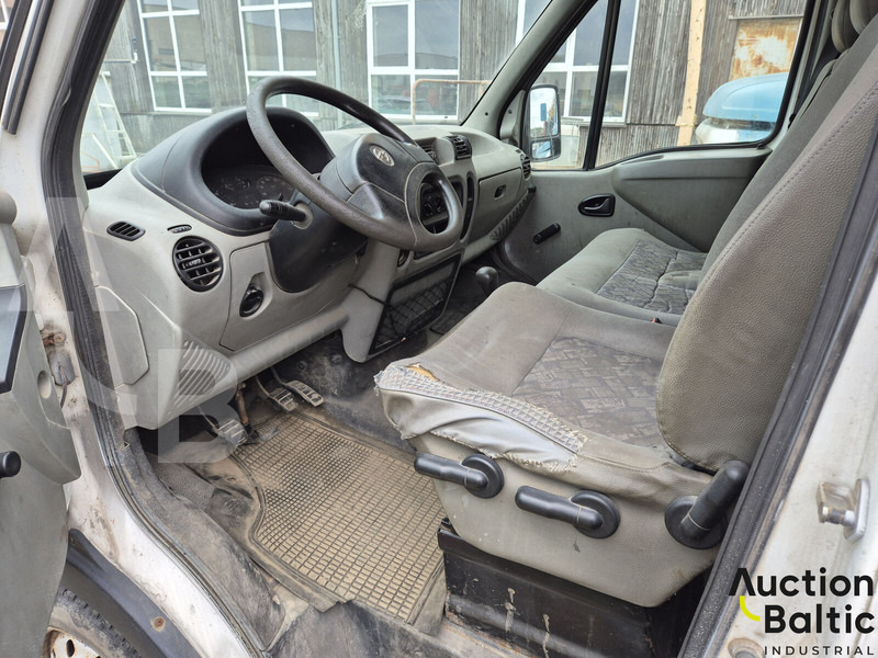 Opel Movano - Kleintransporter: das Bild 5 Opel Movano - Kleintransporter: das Bild 5