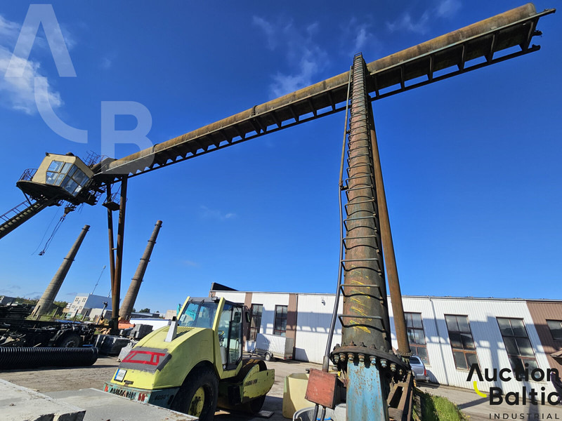 Overhead crane - Kran: das Bild 5 Overhead crane - Kran: das Bild 5