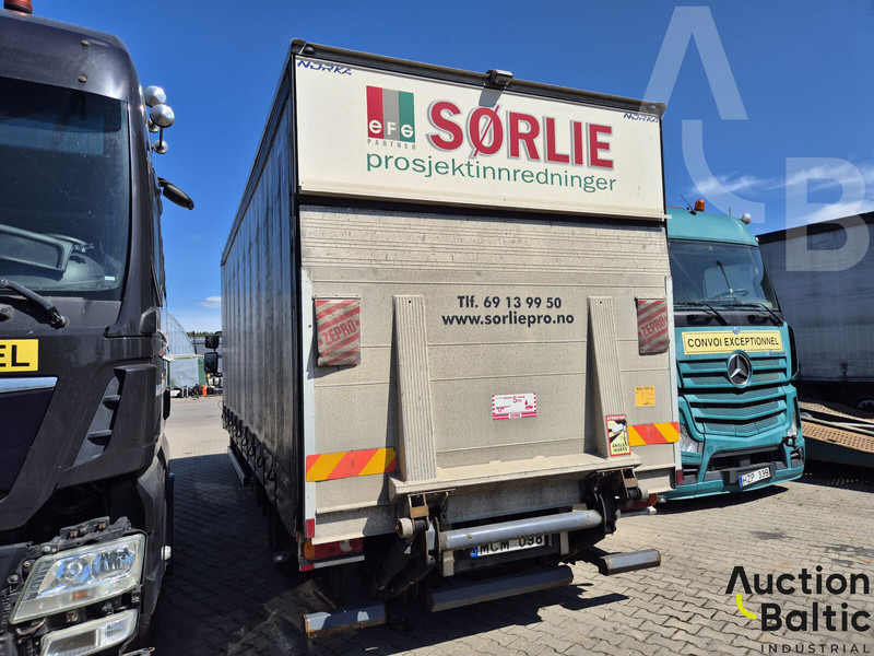 Renault Midlum - Plane LKW: das Bild 4 Renault Midlum - Plane LKW: das Bild 4