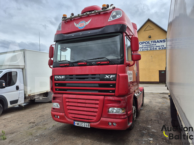 DAF FTXF105 - Sattelzugmaschine: das Bild 2 DAF FTXF105 - Sattelzugmaschine: das Bild 2