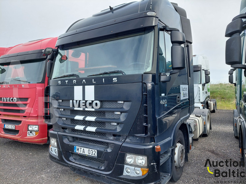 Iveco Stralis 420 - Sattelzugmaschine: das Bild 2 Iveco Stralis 420 - Sattelzugmaschine: das Bild 2