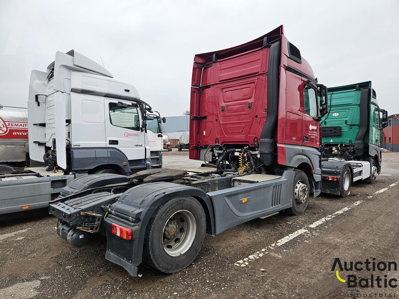 Mercedes-Benz Actros 1842 - Sattelzugmaschine: das Bild 3 Mercedes-Benz Actros 1842 - Sattelzugmaschine: das Bild 3