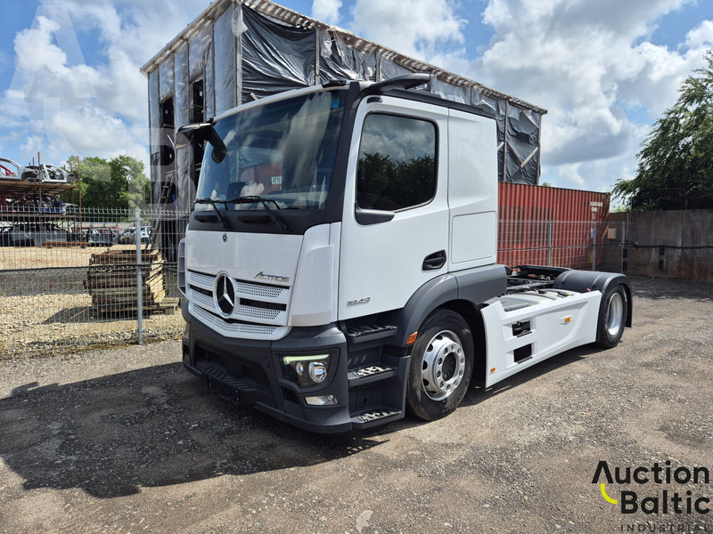Mercedes-Benz Actros 1843 - Sattelzugmaschine: das Bild 2 Mercedes-Benz Actros 1843 - Sattelzugmaschine: das Bild 2