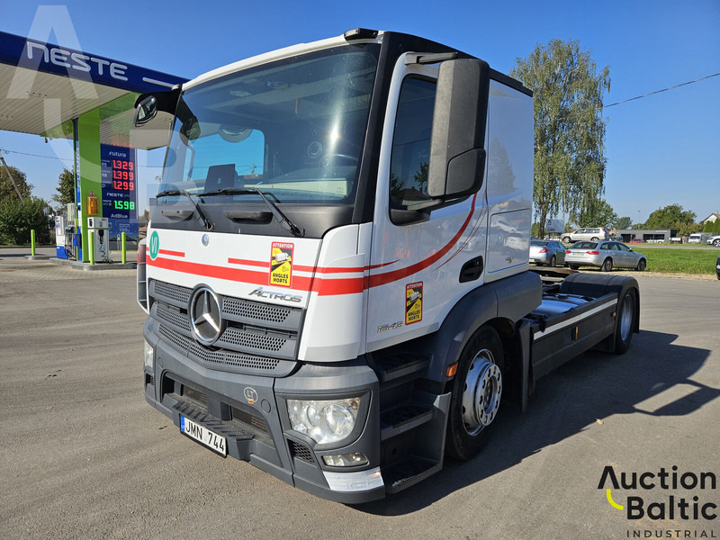 Mercedes-Benz Actros - Sattelzugmaschine: das Bild 1 Mercedes-Benz Actros - Sattelzugmaschine: das Bild 1