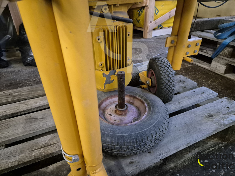 SoRoTo 300L-30 - Betonmischer: das Bild 5 SoRoTo 300L-30 - Betonmischer: das Bild 5