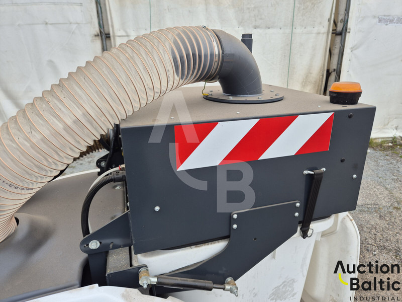 Kehrmaschine TSM Aria 240: das Bild 12