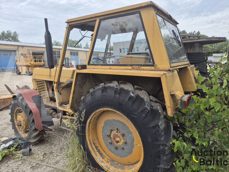Ursus C-385A - Traktor: das Bild 3 Ursus C-385A - Traktor: das Bild 3