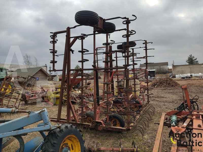 Vaderstad Boggiharv - Grubber: das Bild 4 Vaderstad Boggiharv - Grubber: das Bild 4