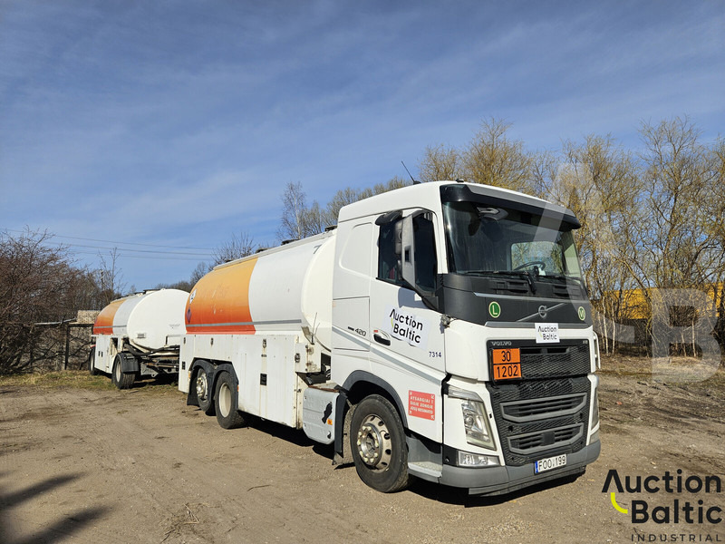 Volvo FH 420 - Tankwagen: das Bild 1 Volvo FH 420 - Tankwagen: das Bild 1
