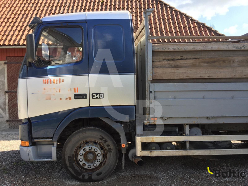 Volvo FH12 - Pritsche LKW: das Bild 5 Volvo FH12 - Pritsche LKW: das Bild 5