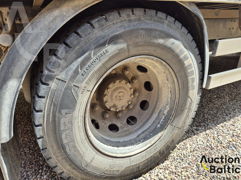Koffer LKW Volvo FL240: das Bild 12