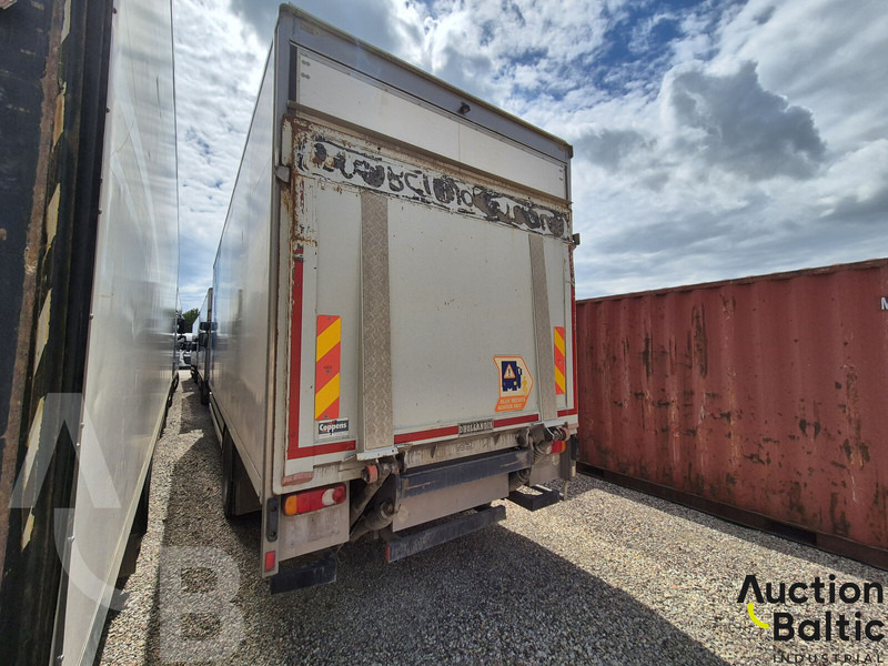 Volvo FL240 - Koffer LKW: das Bild 2 Volvo FL240 - Koffer LKW: das Bild 2